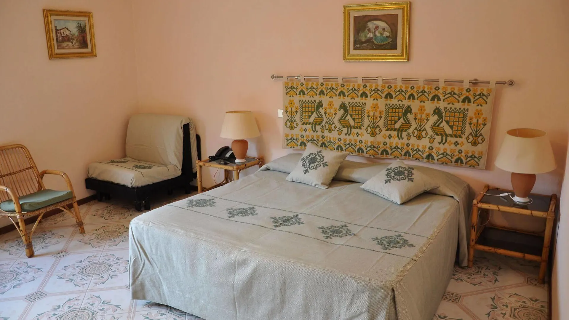 Hotel L'Oasi Cala Gonone 3*,  Italia